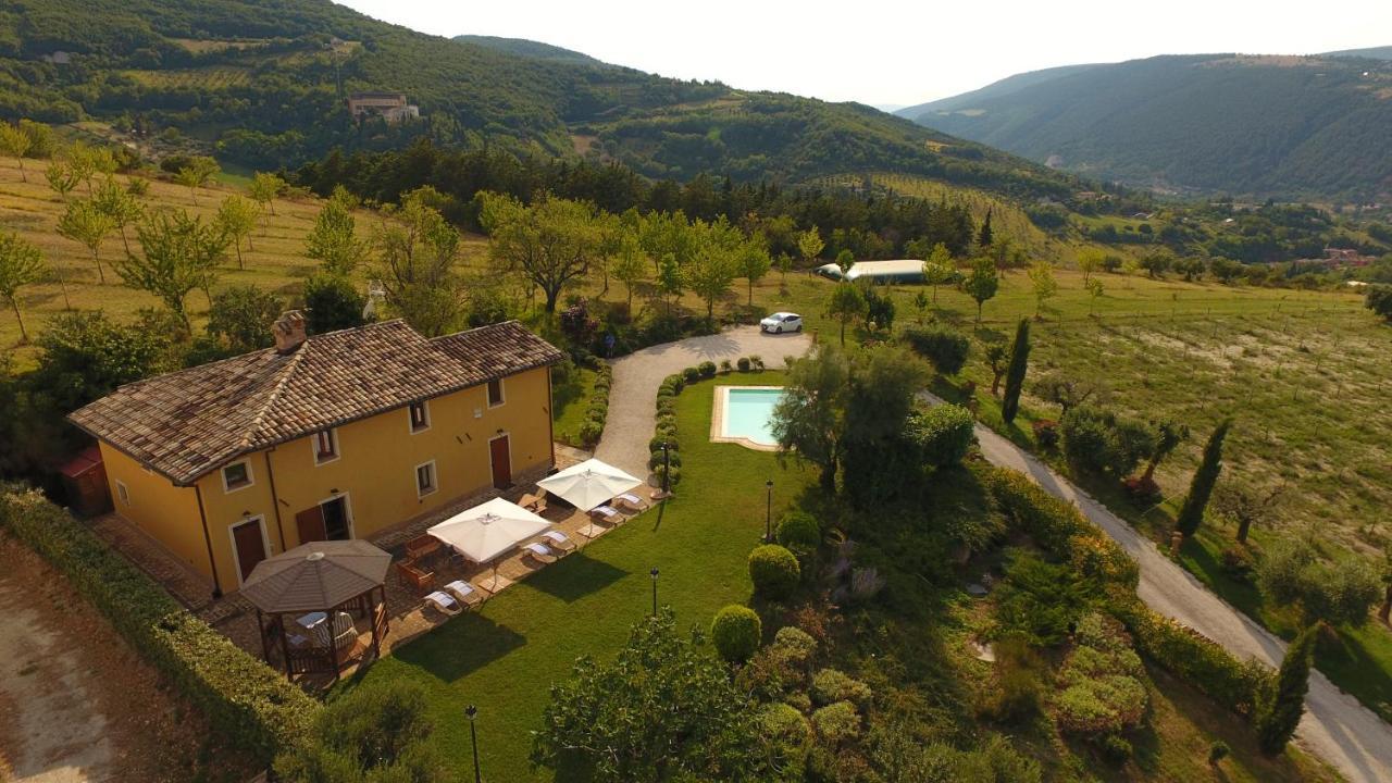 Al Castello Villa San Severino Marche Ngoại thất bức ảnh