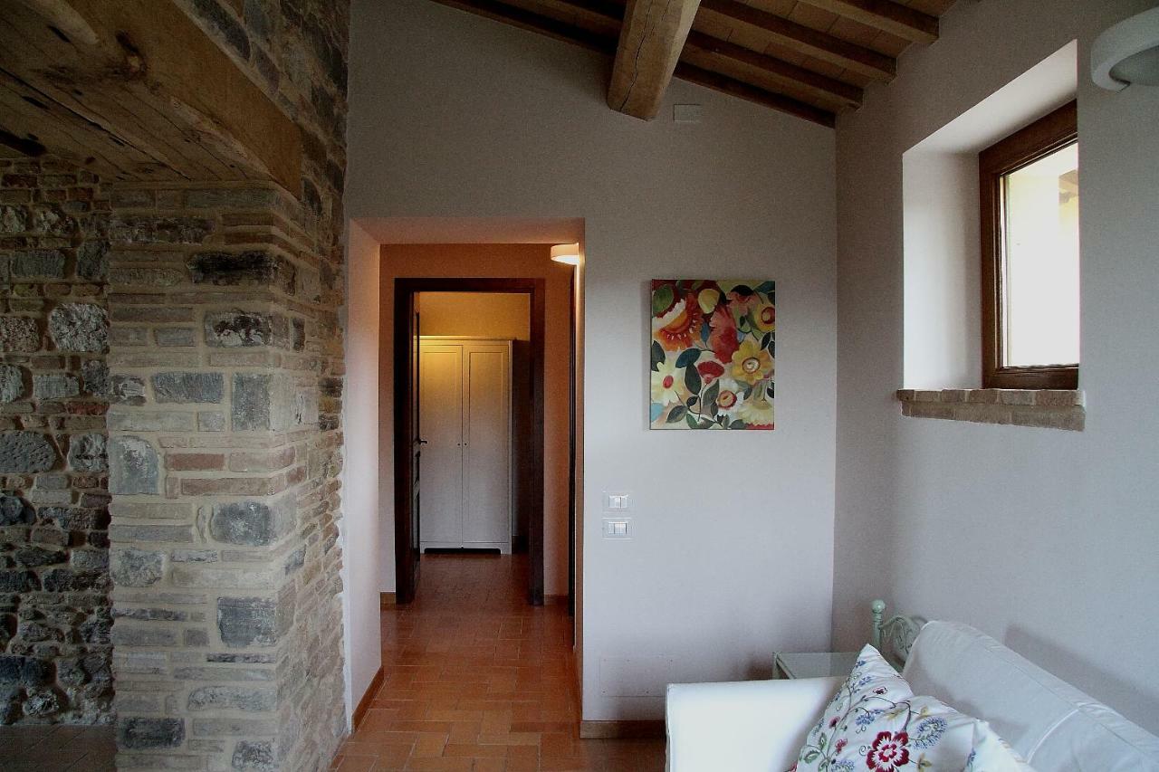 Al Castello Villa San Severino Marche Ngoại thất bức ảnh