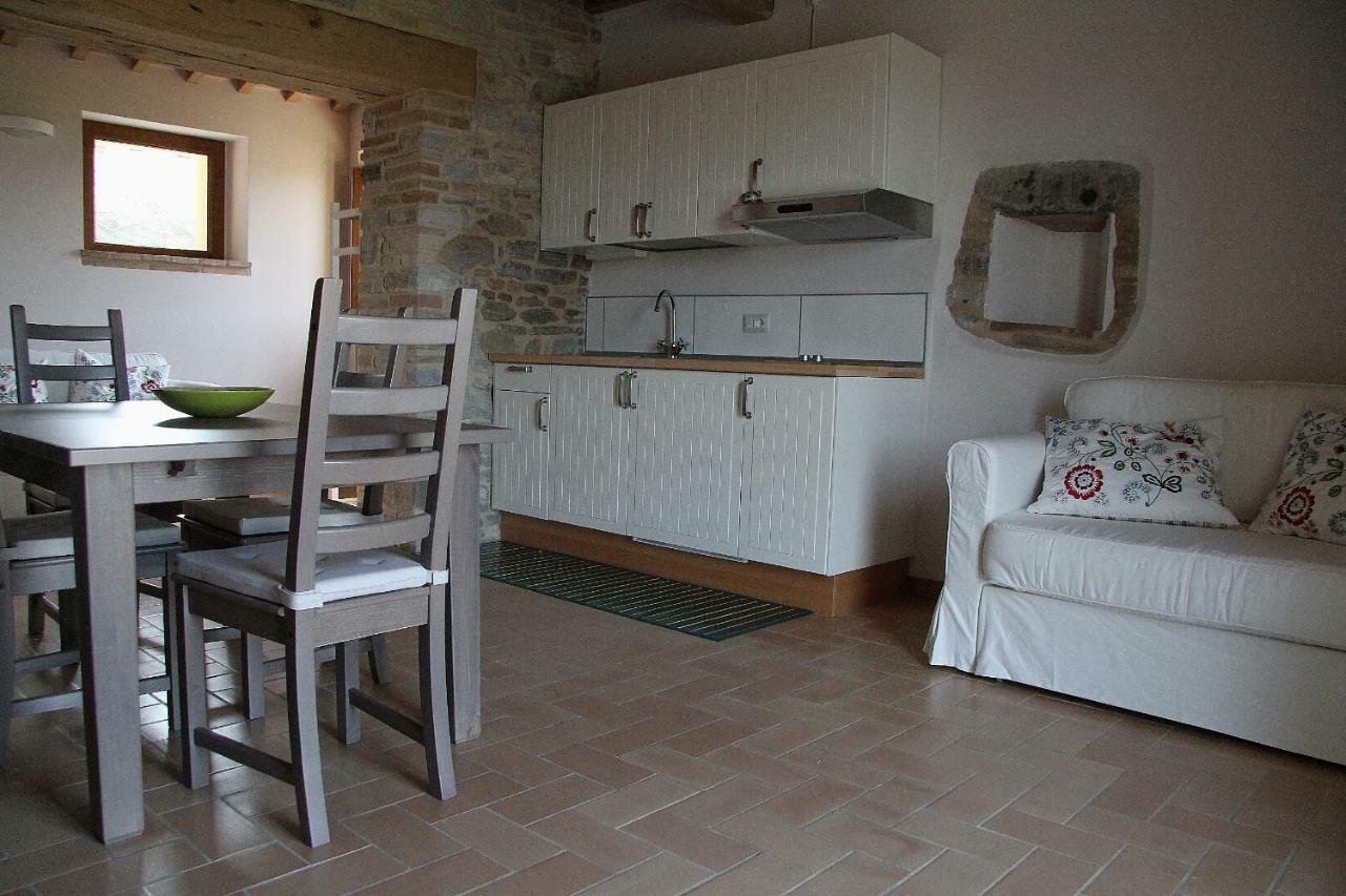 Al Castello Villa San Severino Marche Ngoại thất bức ảnh